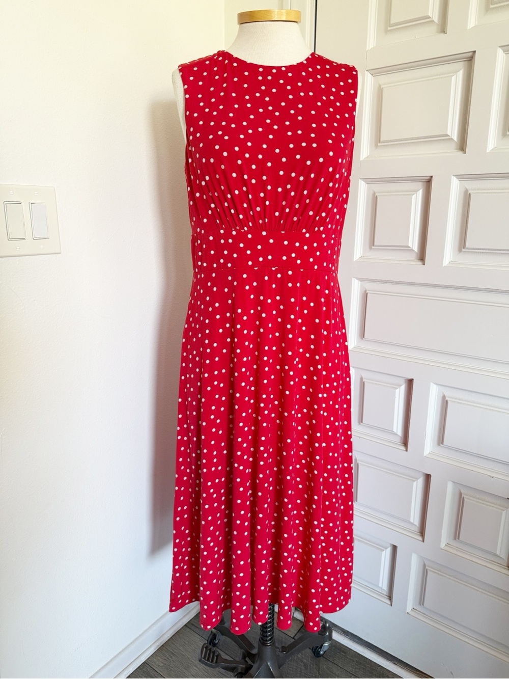 London Times Red Polka Dot Midi Dress Sleeveless Size 10